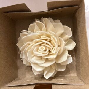 Scentsy fragrance flower